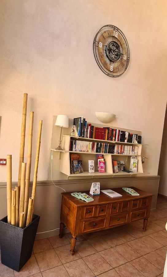 Logis Hotel La Bastide Saint Bach Suze-la-Rousse Zewnętrze zdjęcie