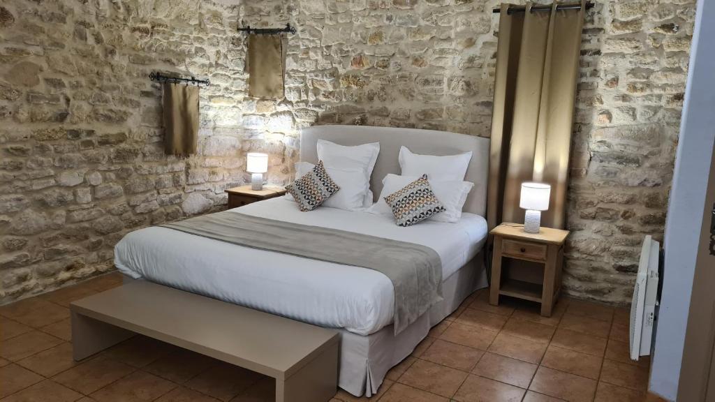 Logis Hotel La Bastide Saint Bach Suze-la-Rousse Zewnętrze zdjęcie